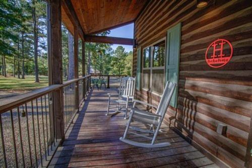 4Br/3Bth Family Cabin With A Hot Tub, Sleeps 14 โบรคเคนโบว์ ภายนอก รูปภาพ