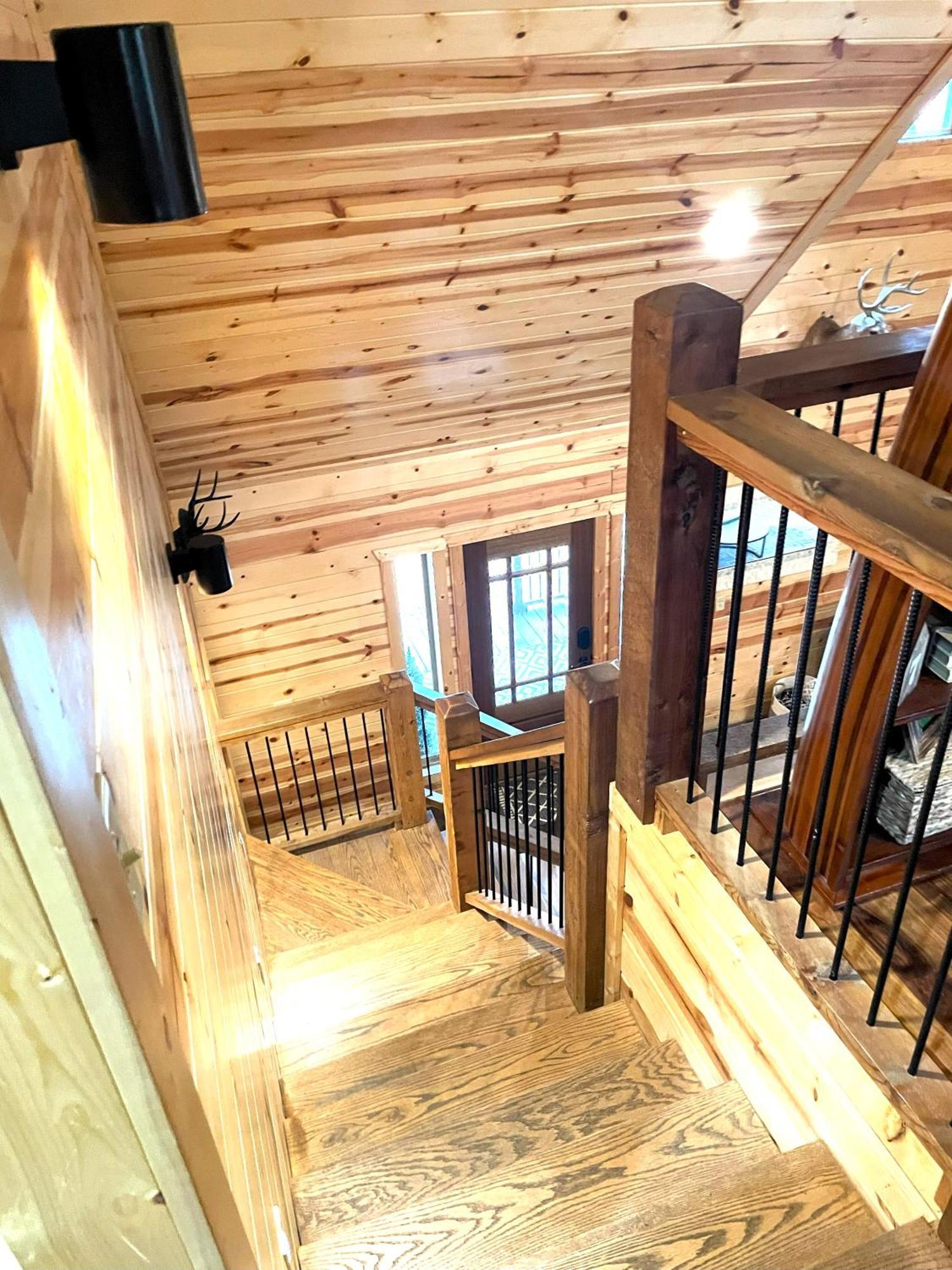 4Br/3Bth Family Cabin With A Hot Tub, Sleeps 14 โบรคเคนโบว์ ภายนอก รูปภาพ
