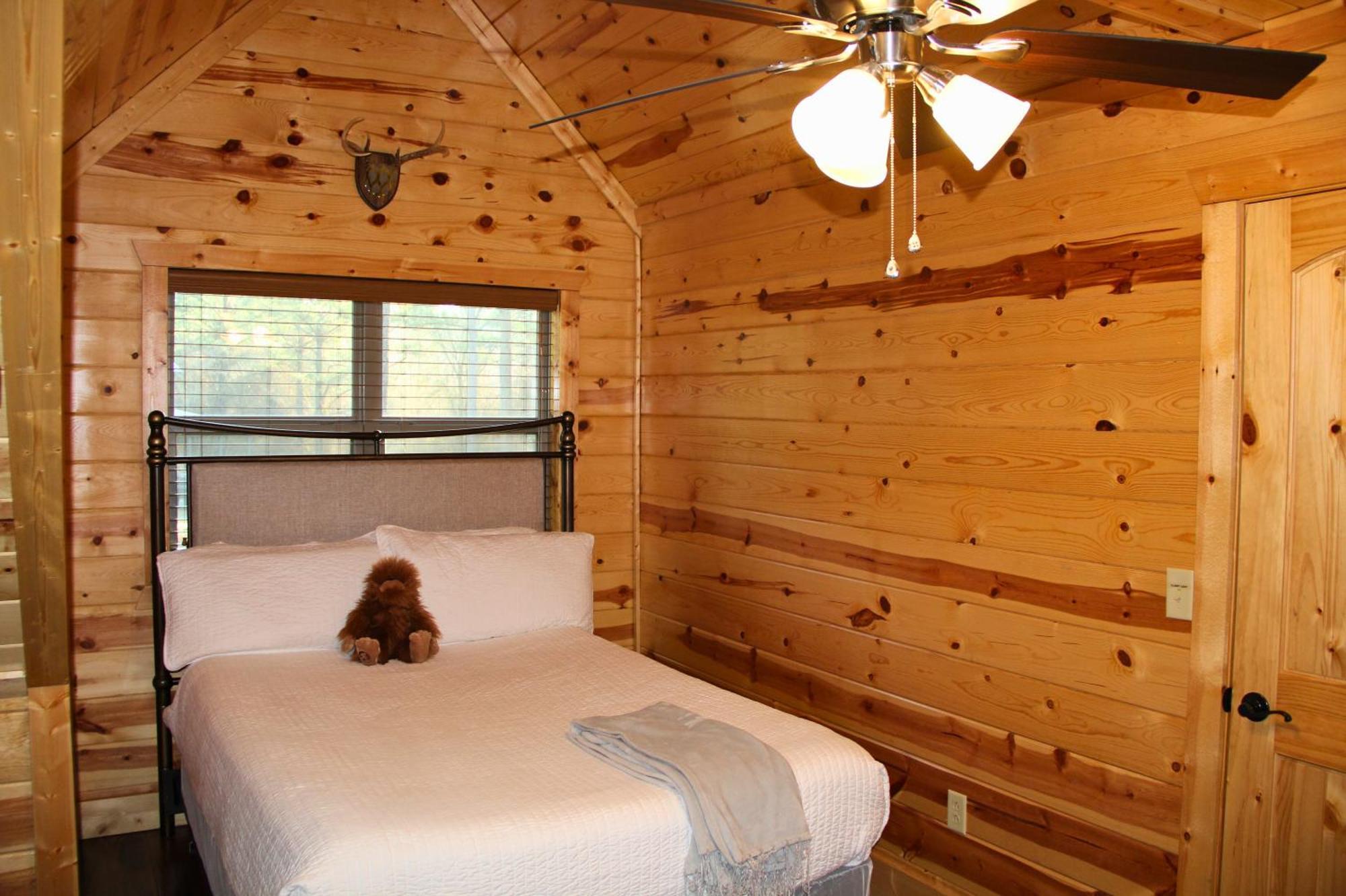4Br/3Bth Family Cabin With A Hot Tub, Sleeps 14 โบรคเคนโบว์ ภายนอก รูปภาพ